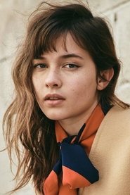 Photo of Cailee Spaeny image size 389x583
