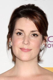 Photo of Melanie Lynskey image size 865x1297