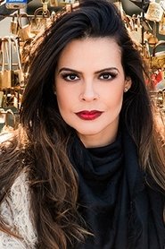 Photo of Lívia Rossy image size 300x450