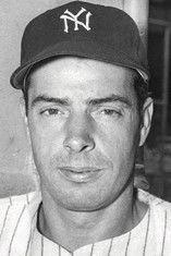 Photo of Joe DiMaggio image size 353x530