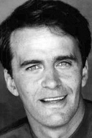 Photo of Beau Gravitte image size 418x627