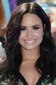 Photo of Demi Lovato image size 925x1387