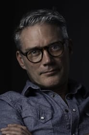 Photo of Charlie Hamilton James image size 700x1050
