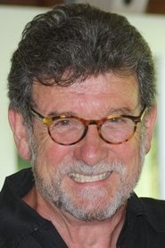 Photo of James Warwick image size 526x789