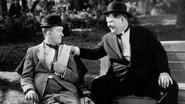 Laurel Et Hardy - Têtes de pioches wallpaper 