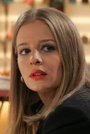 Photo of Dóra Kakasy image size 305x457