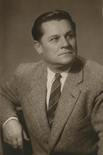 Николай Михайлов