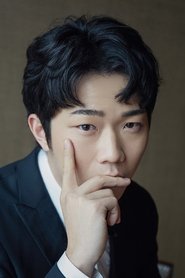 Photo of Zhang Yichi image size 1000x1500