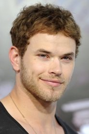 Photo of Kellan Lutz image size 876x1314