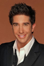 Photo of David Schwimmer image size 800x1200