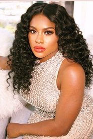 Photo of Ester Dean image size 735x1102