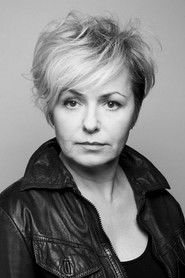 Photo of Aleksandra Konieczna image size 500x750