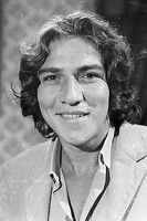 Photo of Cláudio Cavalcanti image size 300x450