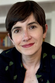 Photo of Julia Max image size 500x750