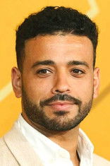 Photo of Ryan Broussard image size 354x532