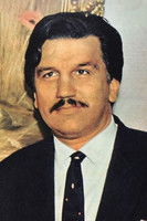 Photo of Ahmet Tarık Tekçe image size 300x450