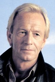 Photo of Paul Hogan image size 324x486