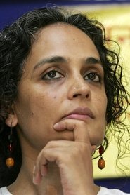 Photo of Arundhati Roy image size 1075x1613