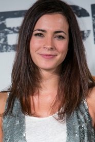 Photo of María Cotiello image size 1362x2042