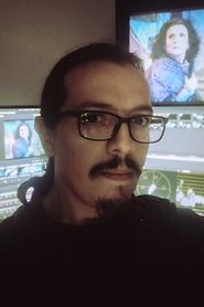 Photo of Carlos Alberto Arriaga image size 392x588