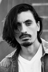 Photo of Aaron Schoenke image size 401x602