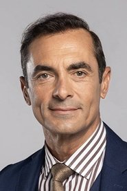 Photo of Alekos Sissovitis image size 300x450