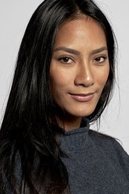Photo of Tara Basro image size 500x750