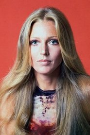 Photo of Joanna Pettet image size 729x1094