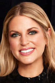 Photo of Amy Huberman image size 800x1200