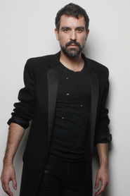 Photo of Antony Hickling image size 724x1086