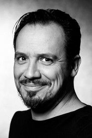 Photo of Alexandre Astier image size 1200x1800