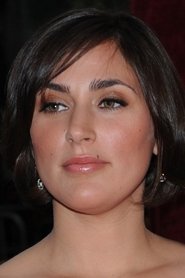 Photo of Summer Phoenix image size 680x1020