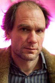 Photo of Reynold Reynolds image size 1456x2183