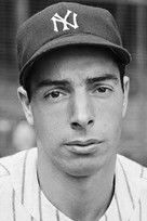 Photo of Joe DiMaggio image size 307x460