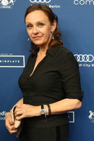 Photo of Heike Hanold-Lynch image size 961x1442