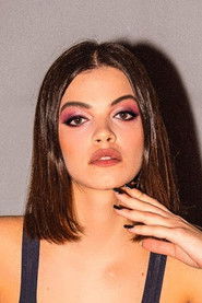 Photo of Jenny Kazakou image size 600x900