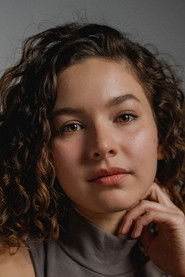 Photo of Carla Adell image size 569x853