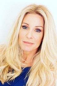 Photo of Dona Speir image size 600x900