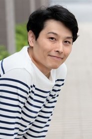 Photo of Ryo Moue image size 384x576