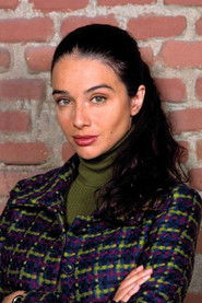 Photo of Beatriz Rico image size 582x872