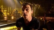 Robbie Williams - Live in Berlin 2005 wallpaper 