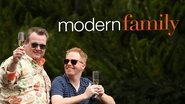 Backdrop of Modern Family image size 1280x720