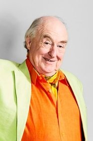 Photo of Henry Blofeld image size 300x450