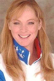 Photo of Dana Hee image size 400x600