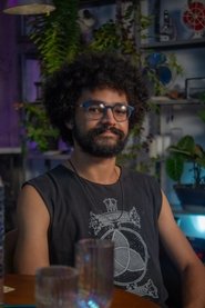 Photo of Marlon Carvalho image size 735x1102
