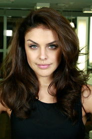 Photo of Paloma Bernardi image size 526x790