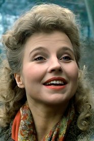 Photo of Hanna Schygulla image size 794x1191