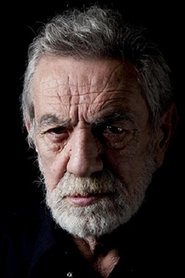 Photo of Aydemir Akbaş image size 300x450