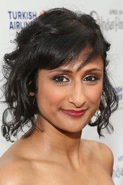 Photo of Sarayu Blue image size 392x588