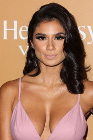 Photo of Diane Guerrero image size 1000x1500